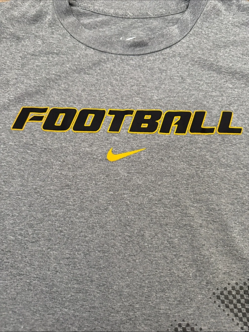 Nike Dri-Fit Kids Gray Tee with Yellow Football Logo, Size XL (18/20)